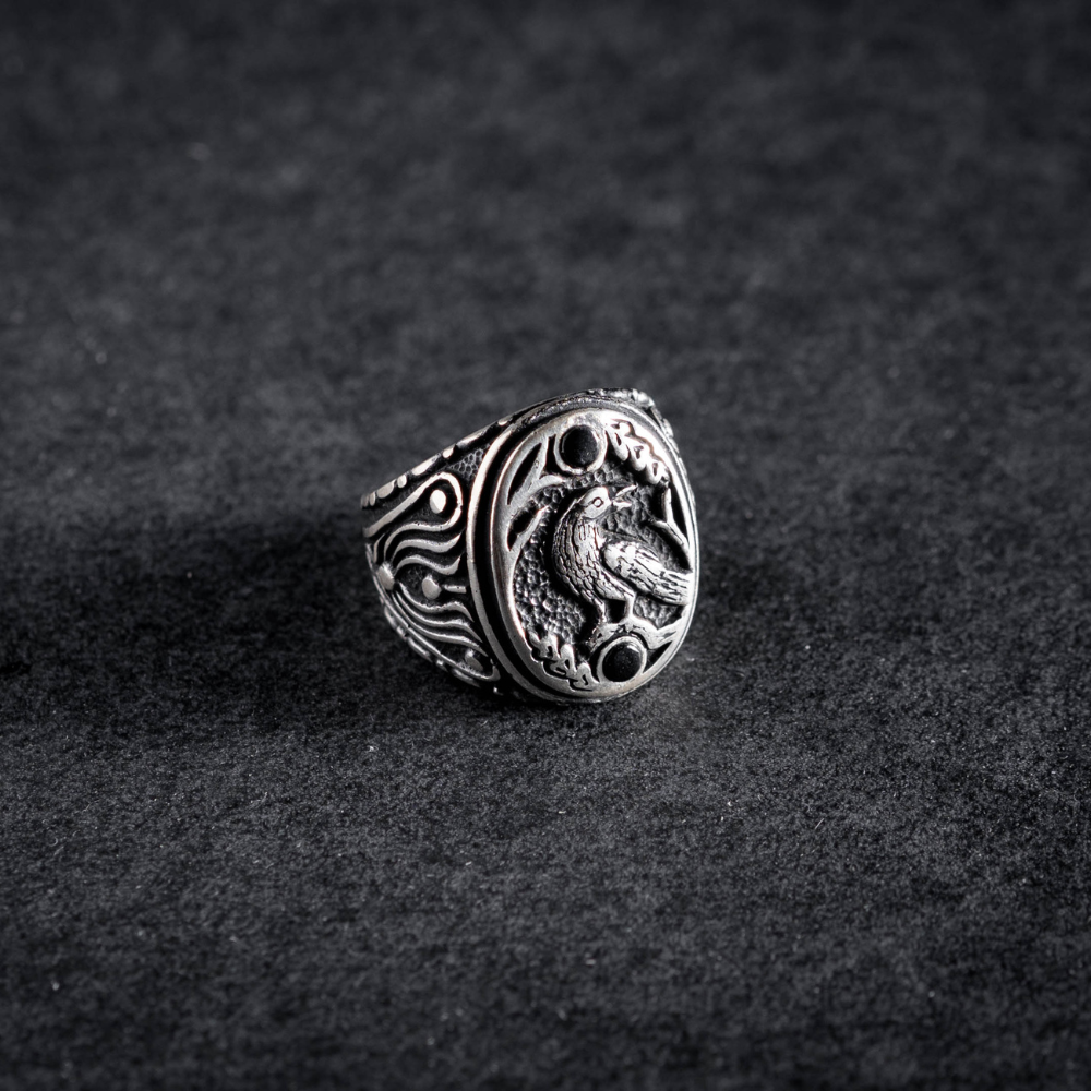 The Watcher - crow 925 sterling silver signet ring